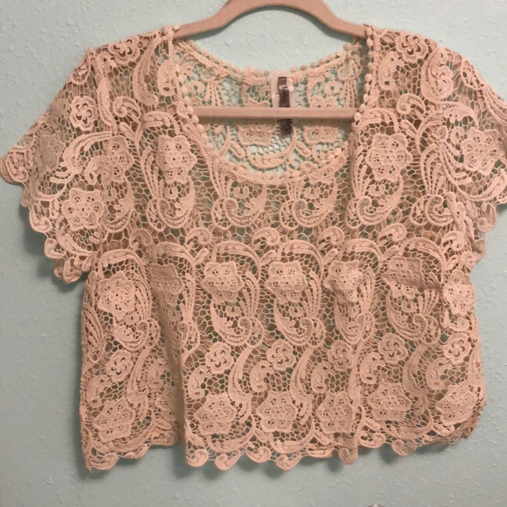 Cute ivory crochet like top